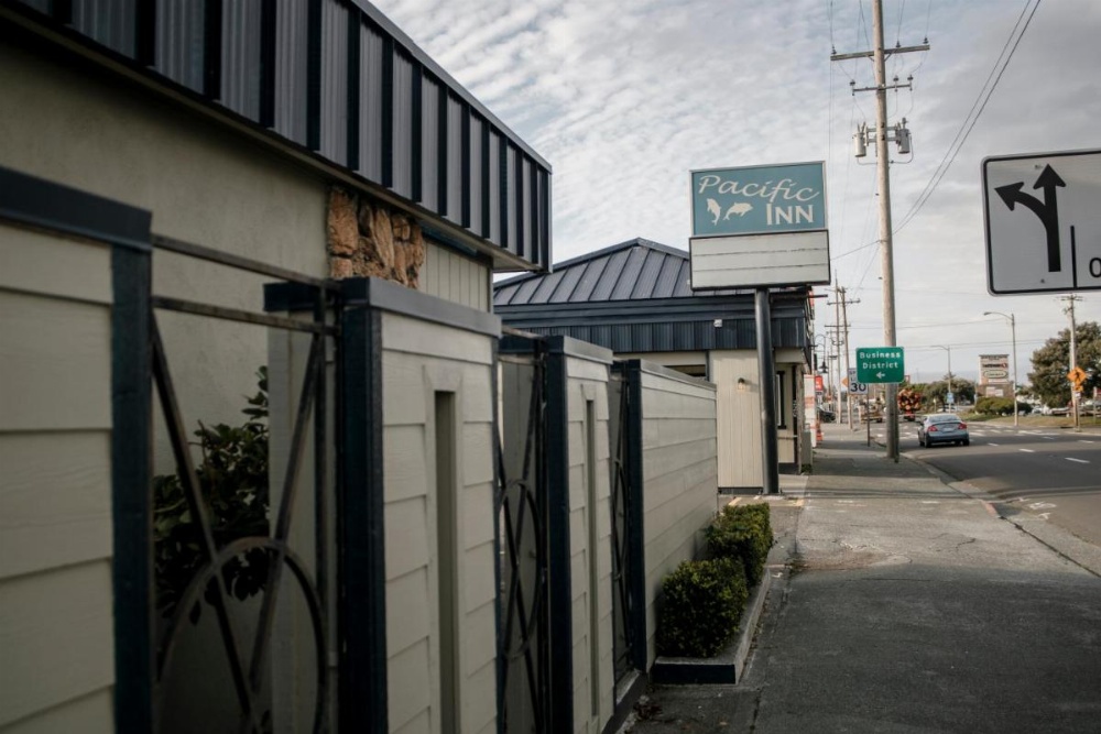 Pacific Inn Image 10